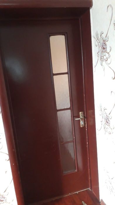 Продам межкомнатные двери