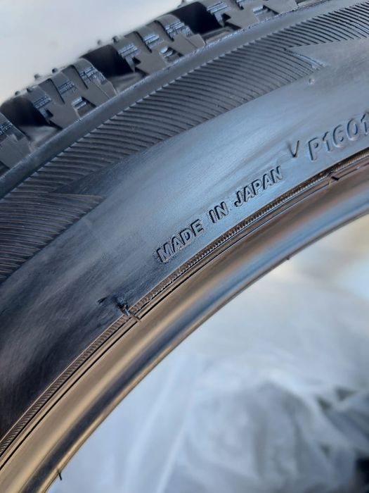 Шины Bridgestone 245/40/19