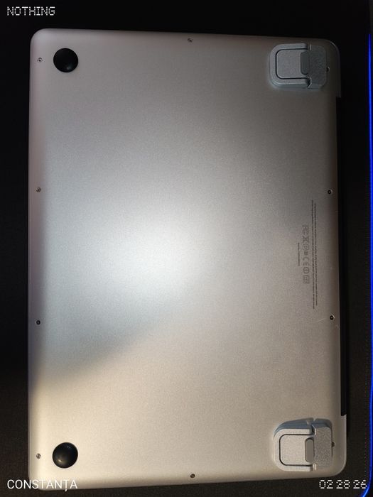 laptop MacBook Mid 2011
