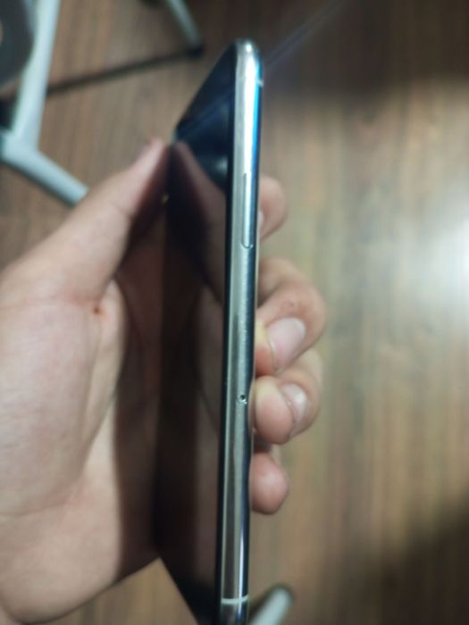 Iphone 11 pro hamma joyi radnoy