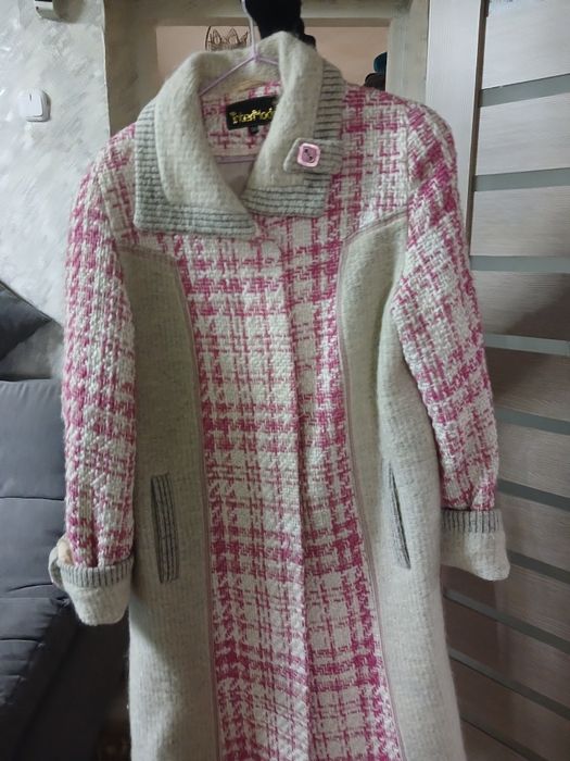 Продам осеннее, весеннее пальто