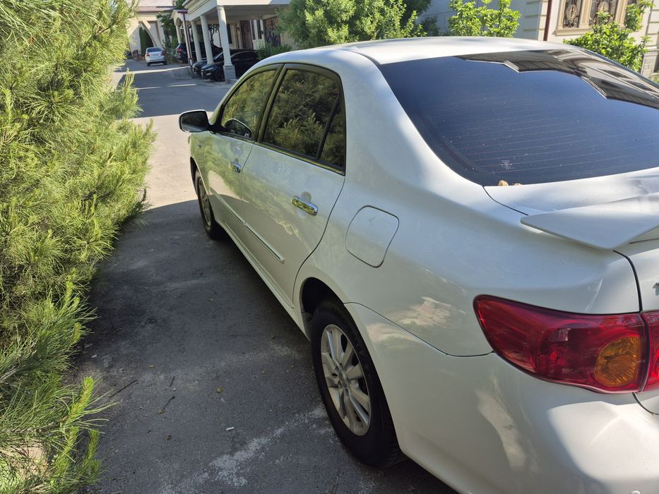 Тойота королла 1.8 автомат