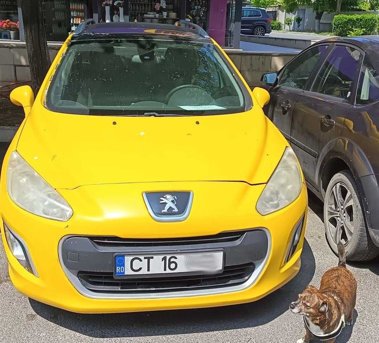 PEUGEOT 308 2012