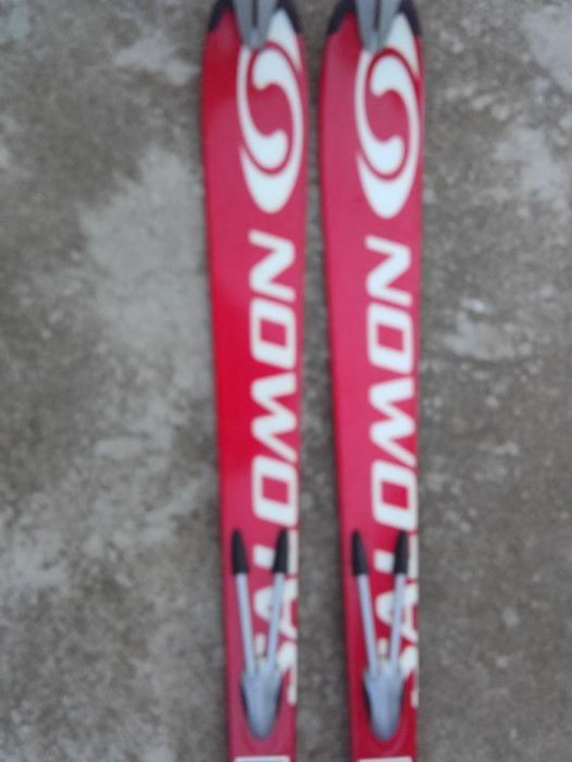 Ски Саломон с автомати