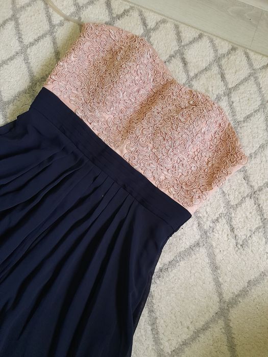 Дамски рокли голямо разнообразие