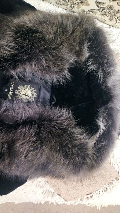 Продам шубу натур. мутон