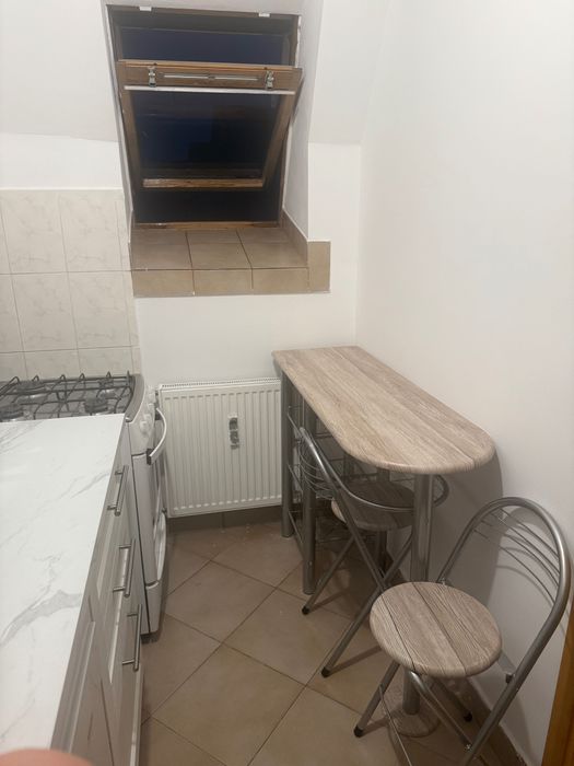 Direct proprietar ofer spre închiriere garsonieră luminoasă l, etaj 4/4, cartier Brâncuși, sector 6, București — fotografia 3