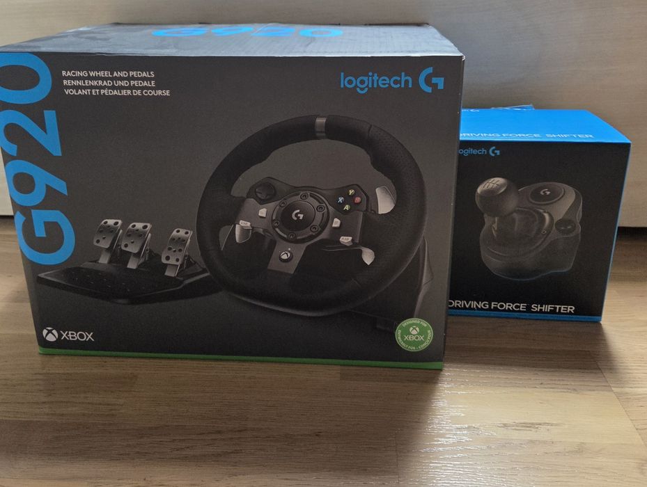 Volan Logitech G920+Schimbător Logitech