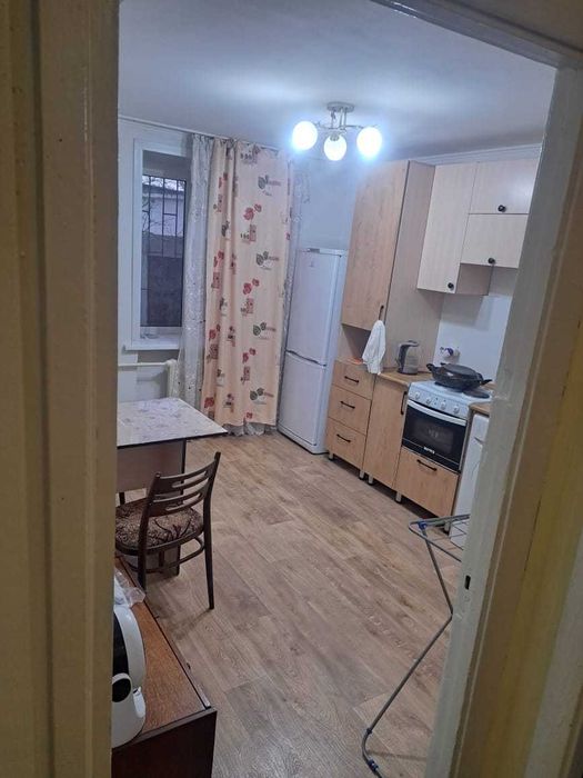 Продам 2 ком квартиру стрелка