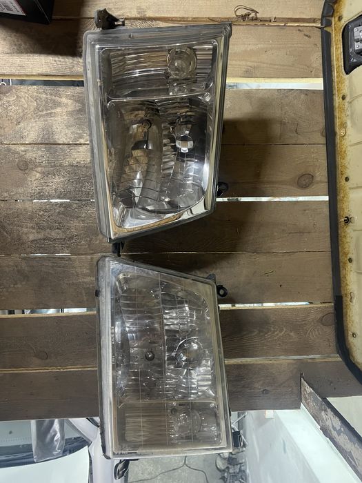 Фары tlc 100 в хоршем состоянии