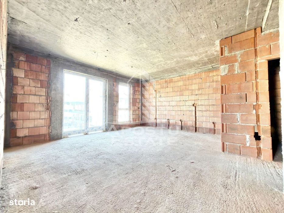 Apartamente cu 3 camere, etajul 1 la intrare in Giroc la asfalt — fotografia 2