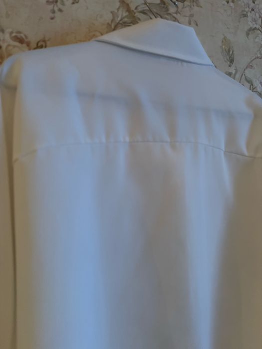 Рубашка белая (полистер)