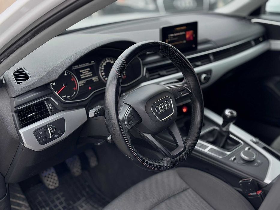 Vand Audi A4 2017