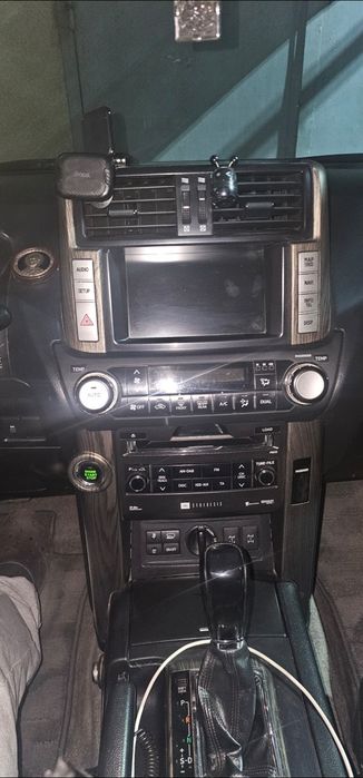 Тойота ланд крузер Прадо 150