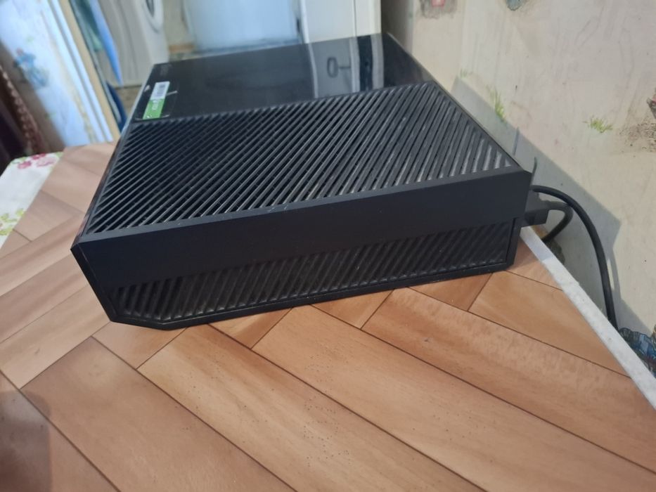 Продавам Xbox one