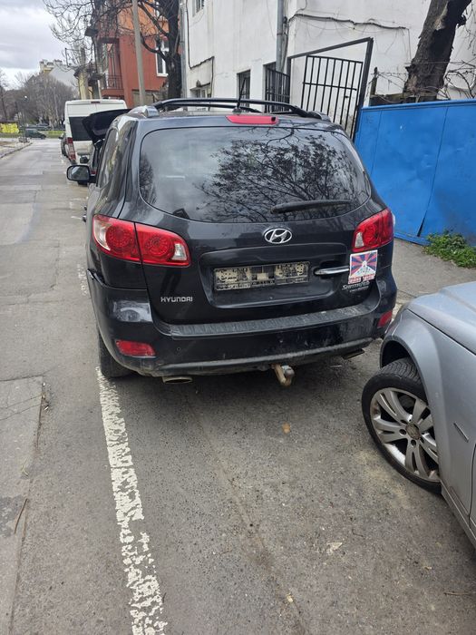 Теглич за Hyundai Santa Fe 2010 година