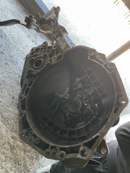 Скоростна кутия за опел вектра /opel vectra 2.0 i