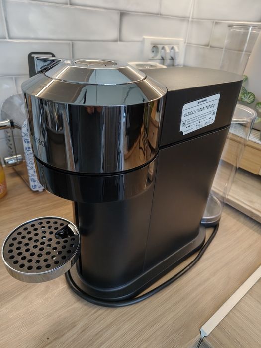 Nespresso Vertuo Next C Dark Chrome Deluxe