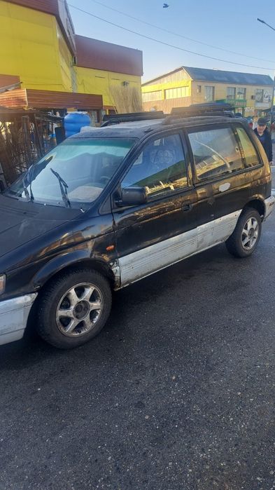 Срочно продам  машину