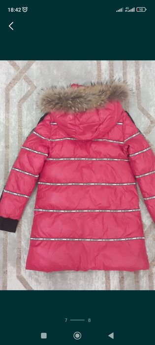 Продам зимний пуховик рост 152.