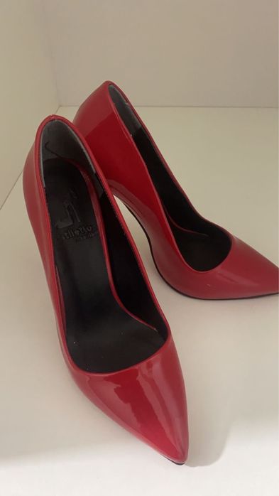 Красный каблук 13 см