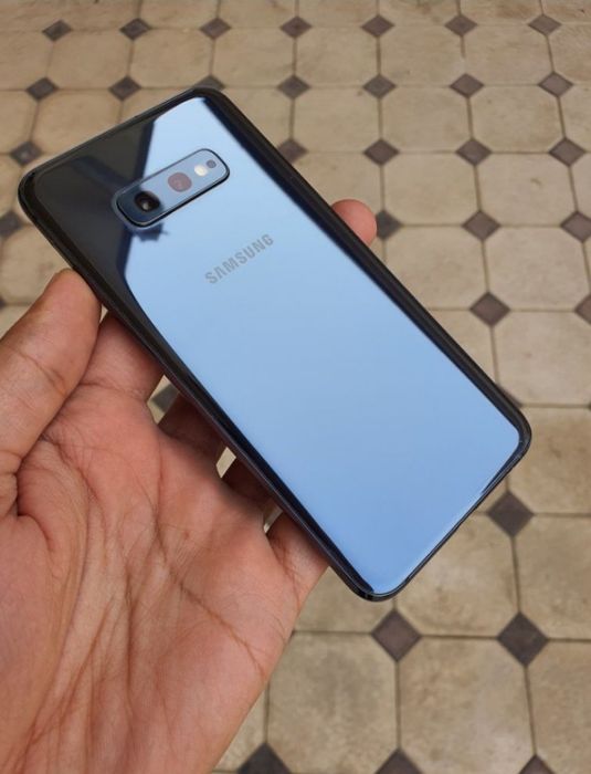 Samsung galaxy S10 e