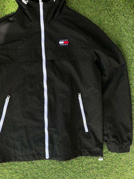 Мъжко яке / ветровка : TOMMY JEANS Chicago Windbreacker M