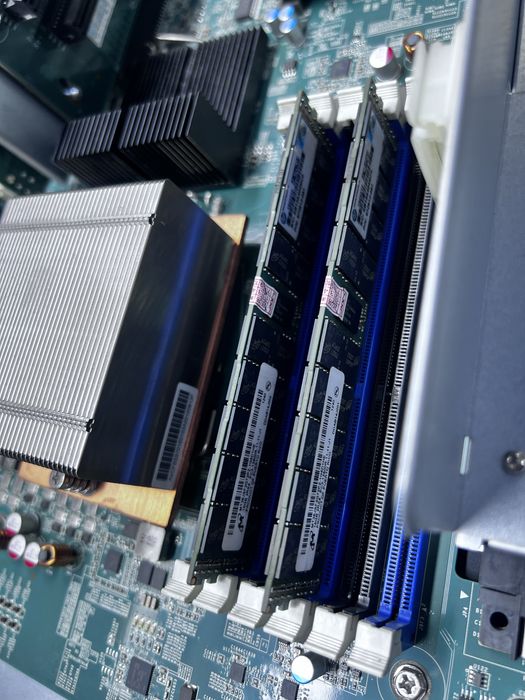 Сервер Cisco 32 gb