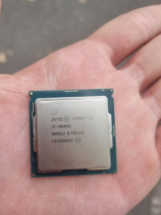 Intel i5 9600k ca nou