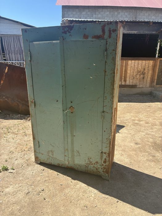 Сейф  4 штуки Алматы