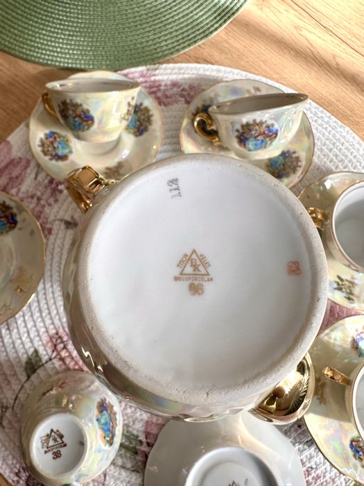 Винтидж порцеланов сервиз за кафе TITO VELES – перлен блясък 14 части