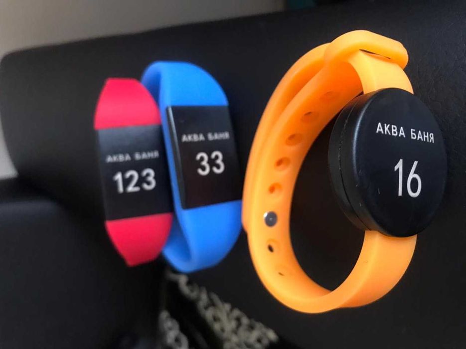 Электронный замок для раздевалки - с браслетами RFID