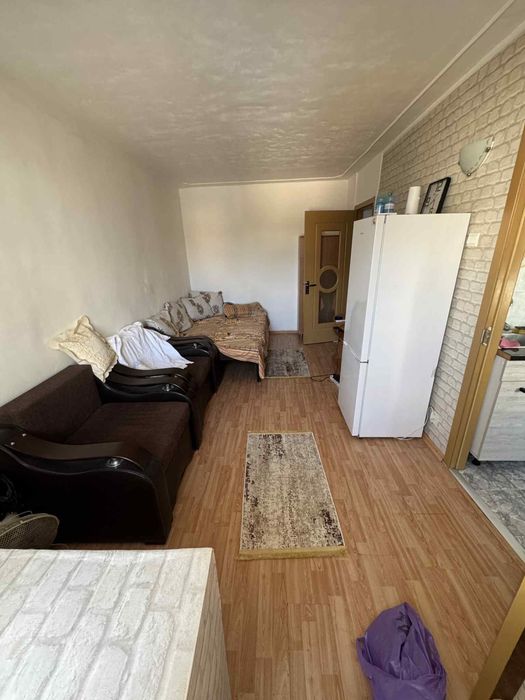 Garsoniera de vanzare bloc 75 gars