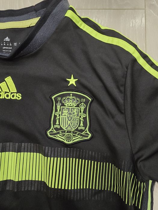 Тениска на испанския национал/Диего Коща