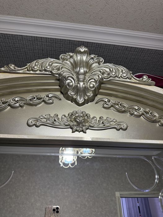 Spalniy mebel sotiladi