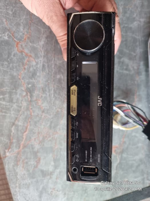 Cas auto cu usb lg