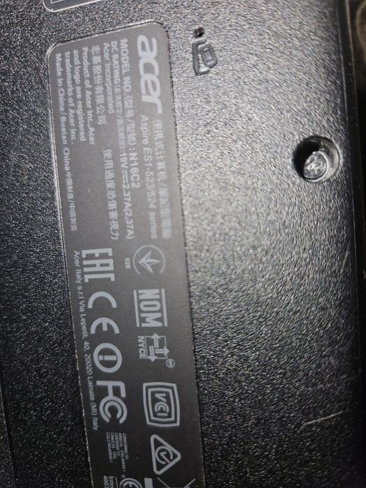 Лаптоп acer  es 15