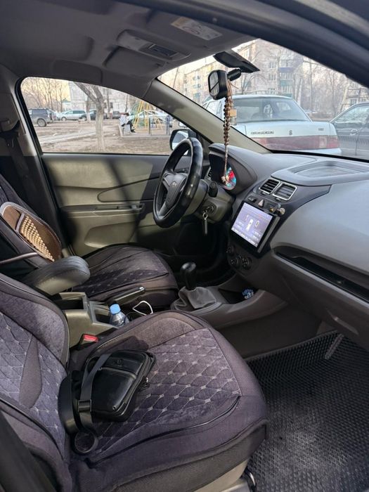 Продам машину cobalt