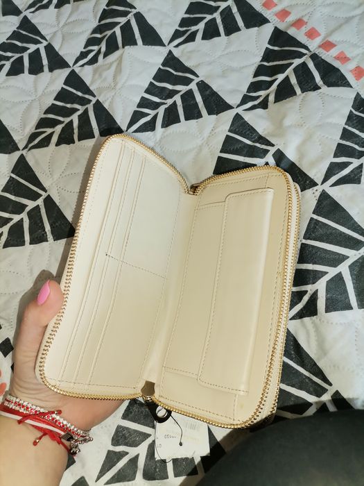 Dune  Ново дамско протмоне