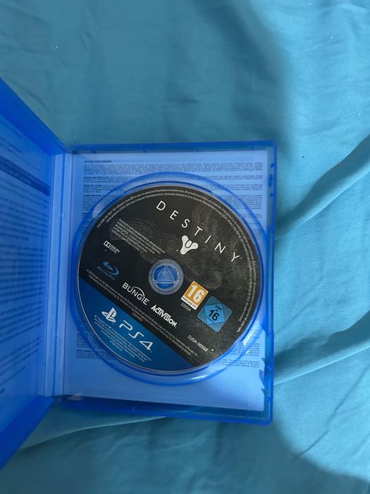 PlayStation 4 + игри