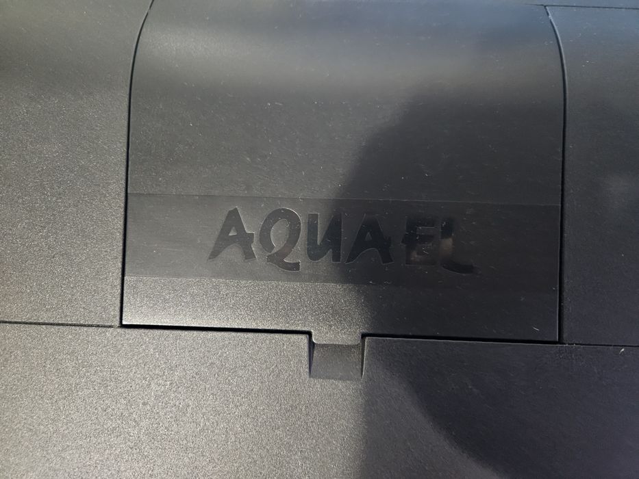 Acvariu AQUALE de 60l complet si cu pesti Pitesti • OLX.ro