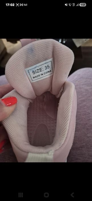 Adidasi cu role din piele