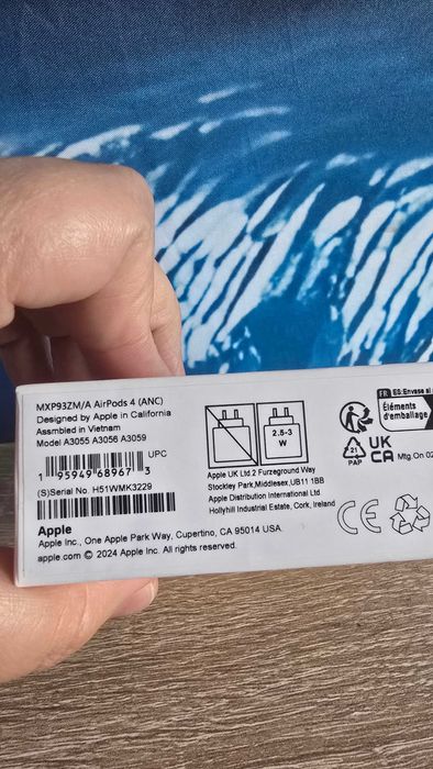 casti airpods 4 , sigilate, anc