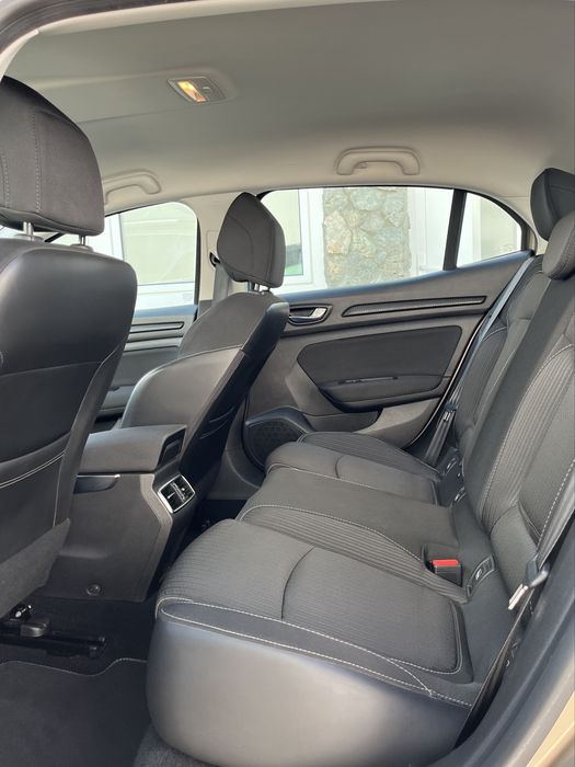 Renault Megane Hatchback 1.6 dCi 130 CP • 2017 • Keyless • R-Link • CarPlay/Android Auto