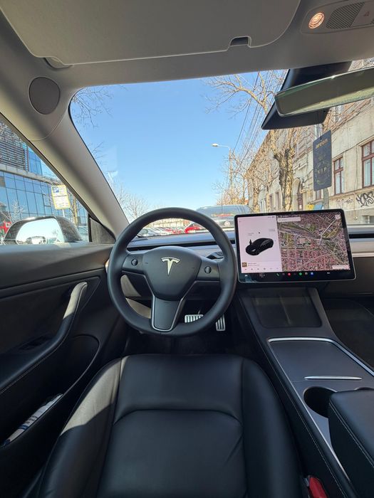 Tesla model 3 performance