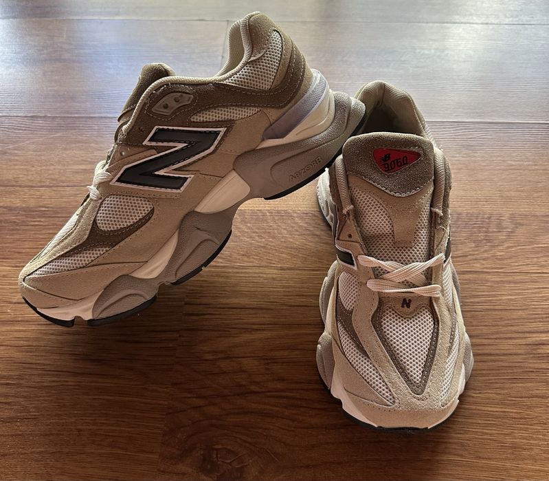 Мъжки маратонки New Balance 9060 бежево с кафяво