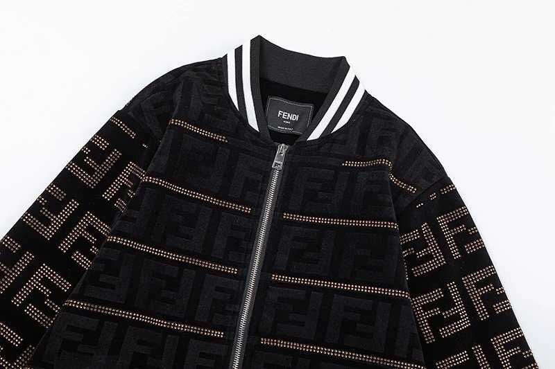 Aduc pe comanda Jachete FENDI orice model