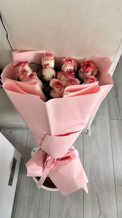 Цветы 11шт розовый роза