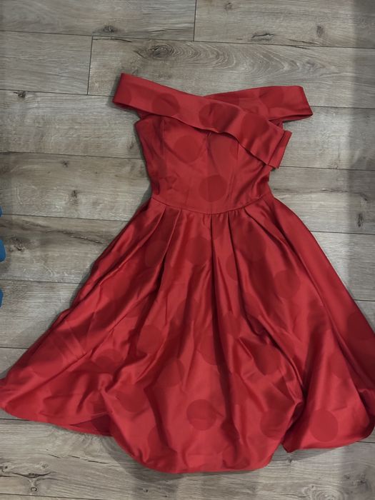 Rochie rosie de ocazie