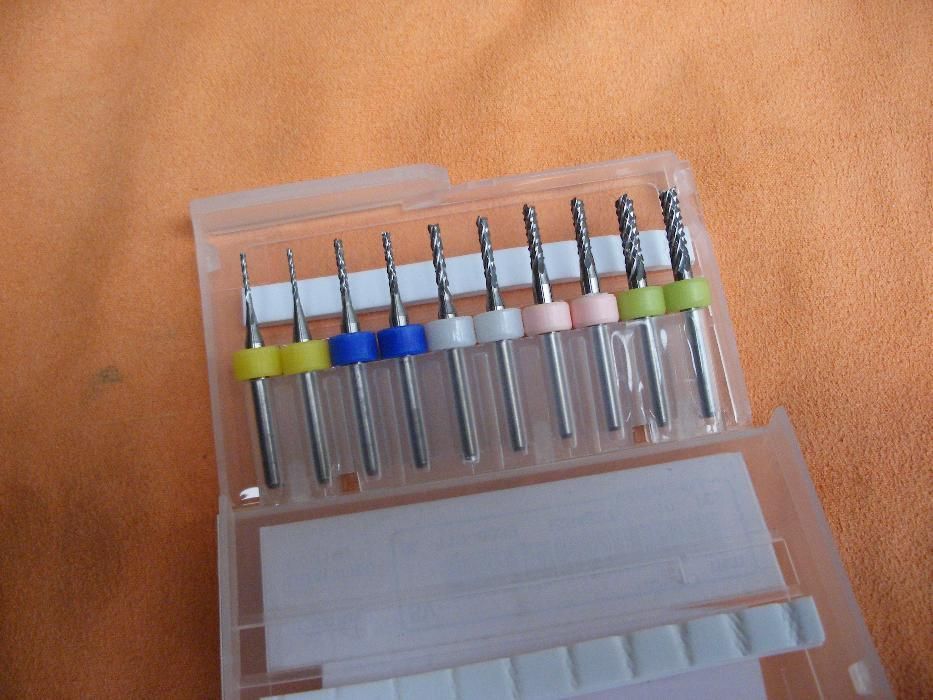 Фрезери цилиндрични Ф 0,6-3,0 mm твърдосплавни комплект Дремел Dremel